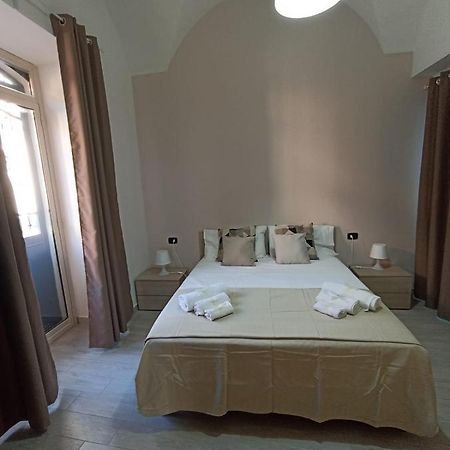 Vittorio Emanuele House Apartment Catania Ngoại thất bức ảnh
