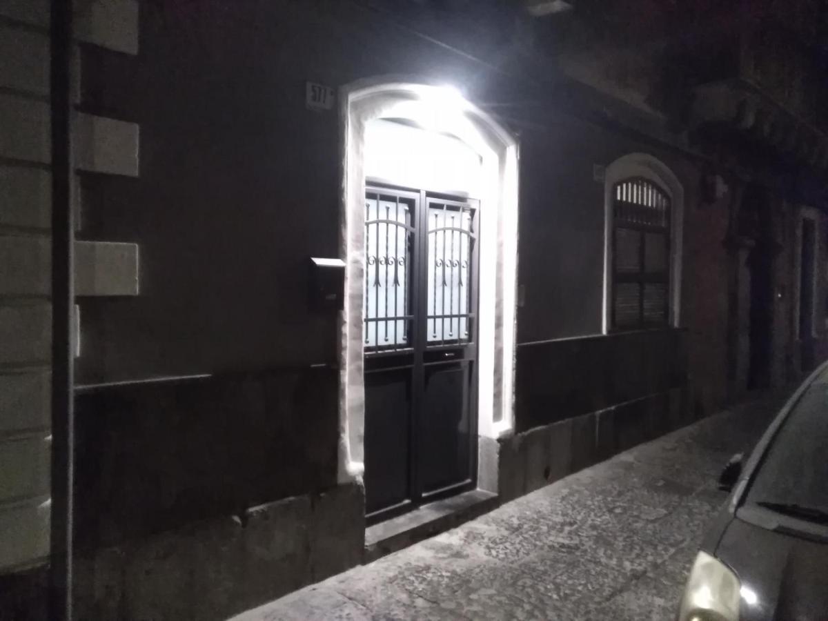 Vittorio Emanuele House Apartment Catania Ngoại thất bức ảnh
